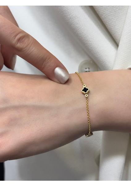 14 Ayar Altın Mini Siyah Taşlı Yonca Bileklik modelleri