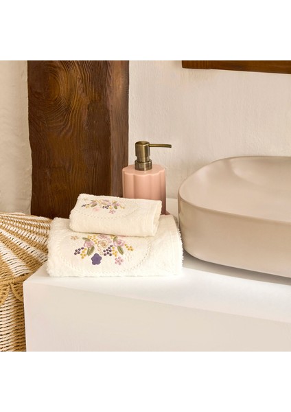 Artisan Coneflower %100 Pamuk El Havlusu Ekru 30X50 cm modelleri