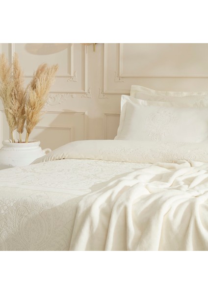 Sevra 8 Parça Prıvate Çeyiz Seti Ekru modelleri