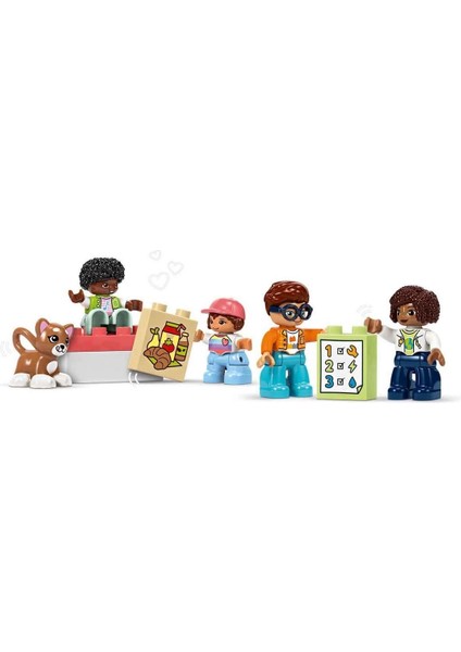 LEGO Duplo Kasabası Büyük Interaktif Mahalle Treni fiyatları