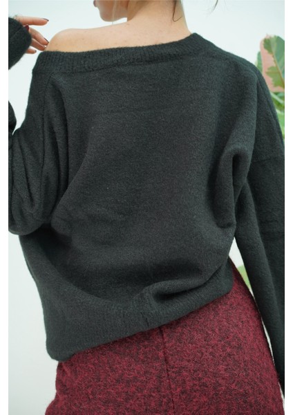 V Yaka Kazak fırsatları