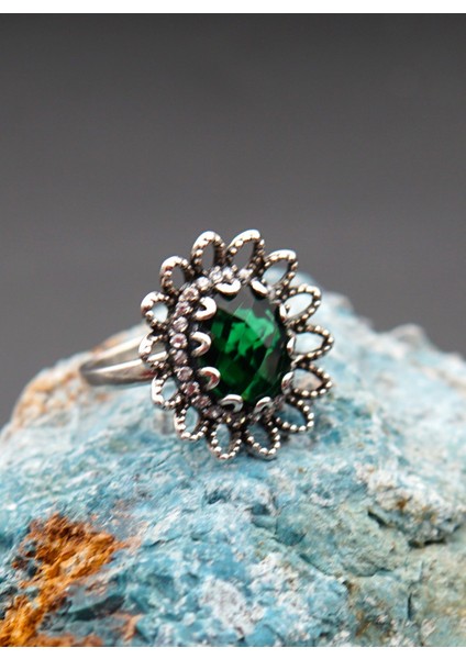 925 Ayar Kadın Gümüş Yüzük SY000103