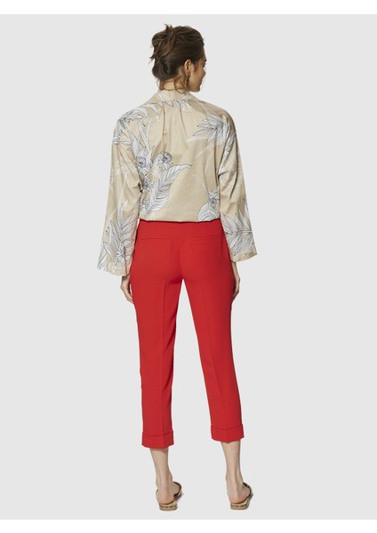 Paça Detaylı Kadın Pantolon Kırmızı Y9912032_006 modelleri