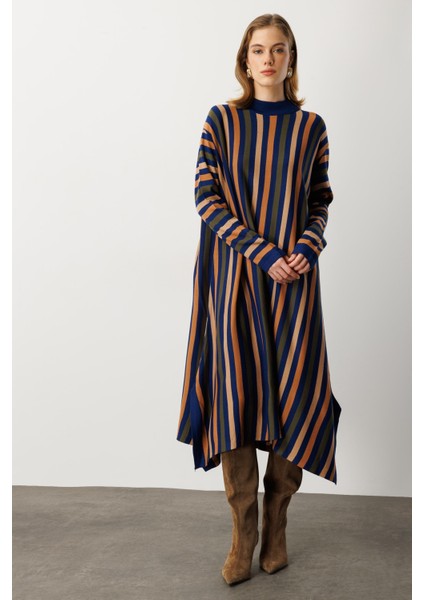 Yırtmaç Detay Çizgili Triko Elbise-LACI fiyatları