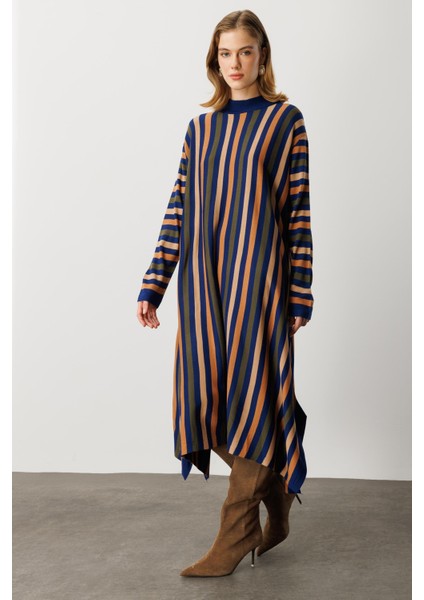 Yırtmaç Detay Çizgili Triko Elbise-LACI fırsatları