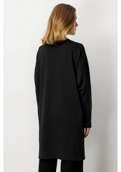 Yırtmaç Detaylı Triko Tunik-Siyah