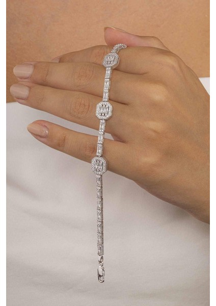 Baget Taşlı Sıralı Su Yolu Gümüş Bileklik modelleri