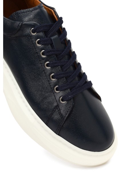Erkek Lacivert Bağcıklı Kalın Tabanlı Deri Sneaker 25WFD632318