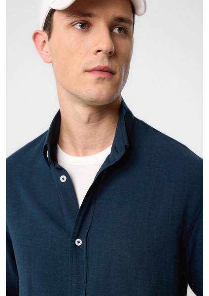 Lacivert Keten Karışımlı Yaka Düğmeli Erkek Gömlek modelleri