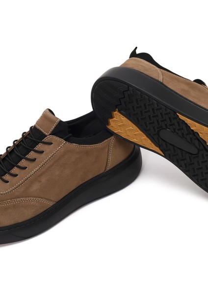 Erkek Vizon Bağcıklı Kalın Tabanlı Nubuk Deri Sneaker 25WFD6851V3