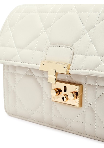 Kadın Krem Uzun Askılı Mini Kapitone Çapraz Çanta 25ABD2433KP