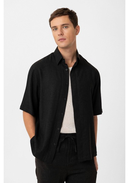 Siyah Keten Karışımlı Relaxed Erkek Gömlek fırsatları