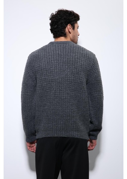 Antrasit Örme Dokulu Erkek Kazak fırsatları