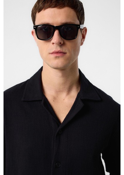 Siyah Dokulu Erkek Gömlek indirimleri