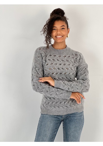Kadın Saç Örgü Desenli Gri Triko Kazak modelleri