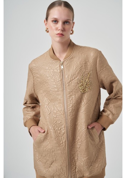 6013 Pul Işlemeli Kendinden Desenli Fermuarlı Kap modelleri