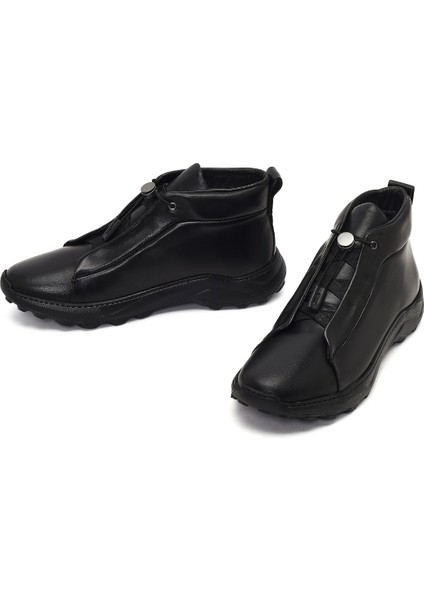 Erkek Siyah Bağcıklı Kalın Tabanlı Deri Casual Bot 25WFD795118 modelleri
