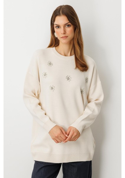 Çiçek Taş Detaylı Triko Tunik-KREM
