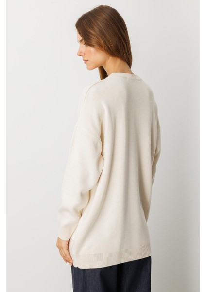 Çiçek Taş Detaylı Triko Tunik-KREM