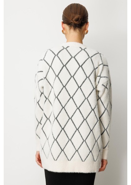 Baklava Desenli Triko Hırka-EKRU