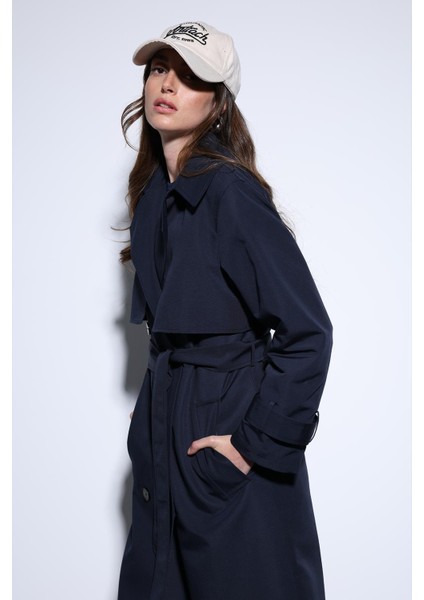 Lacivert Kruvaze Kemerli Kadın Trençkot modelleri