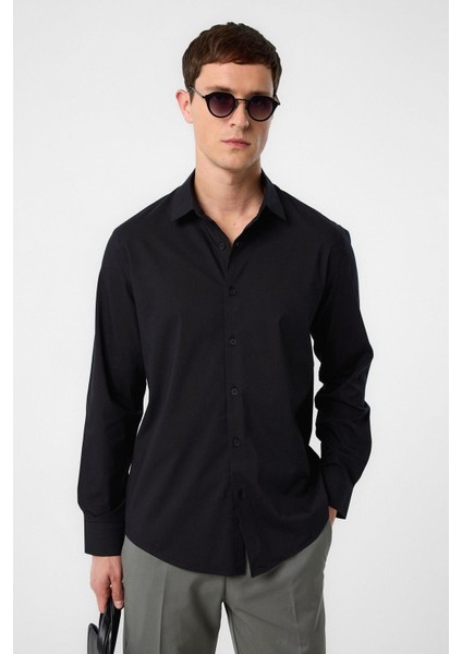 Siyah Slim Fit Erkek Gömlek
