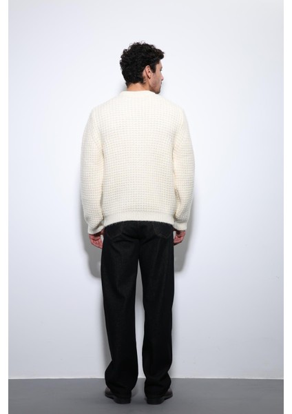 Bej Örme Dokulu Erkek Kazak indirimleri