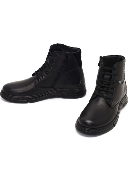 Erkek Siyah Bağcıklı Fermuarlı Deri Casual Bot 25WFD710518 modelleri