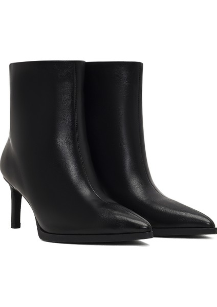 Kadın Siyah Ince Topuklu Deri Bot 25WFD491418 indirimleri