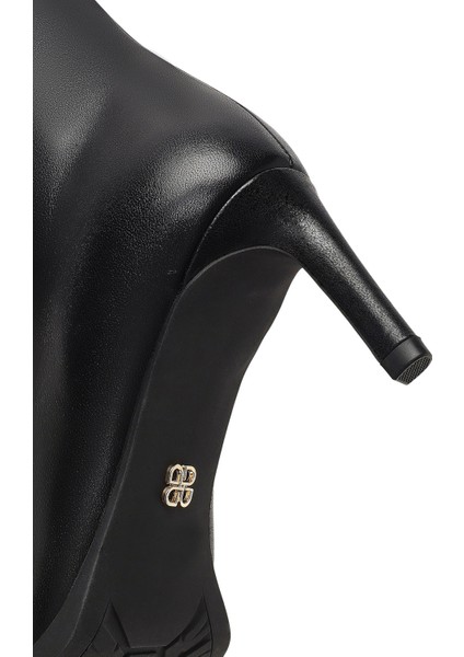 Kadın Siyah Ince Topuklu Deri Bot 25WFD491418