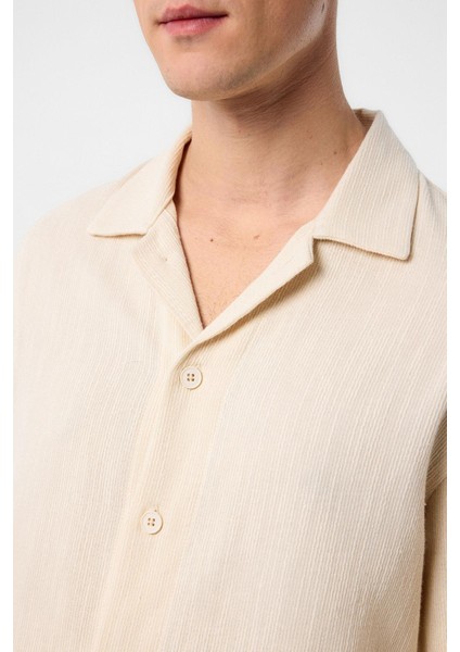 Ekru Dokulu Erkek Gömlek fırsatları