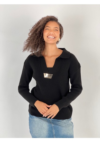 Metal Detaylı V Yaka Uzun Kollu Siyah Kadın Triko Kazak indirimleri