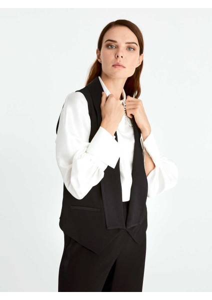 Cep Detaylı Yelek Siyah K2017005_001 fırsatları