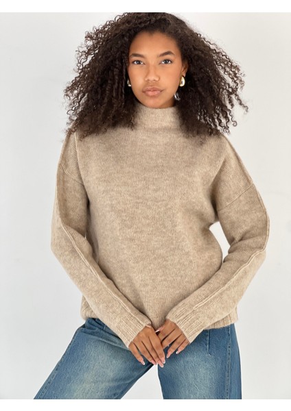 Kadın Dökümlü Yarım Balıkçı Yaka Bej Triko Kazak fiyatları