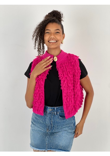 Kadın V Yaka Püsküllü Fuşya Triko Kazak