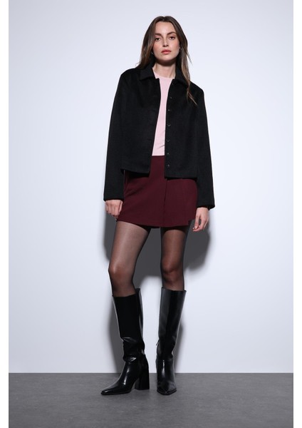 Siyah Gömlek Yaka Kısa Kaşe Ceket modelleri