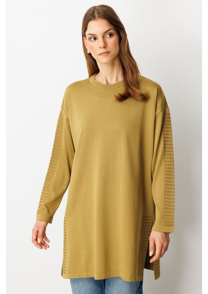 Yırtmaç Detaylı Triko Tunik-Y.YEŞİLİ
