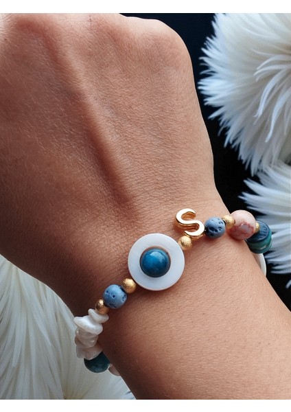 Jasper, Akik ve Sedef Doğal Taşlı Harf Chramlı Kadın Bileklik modelleri