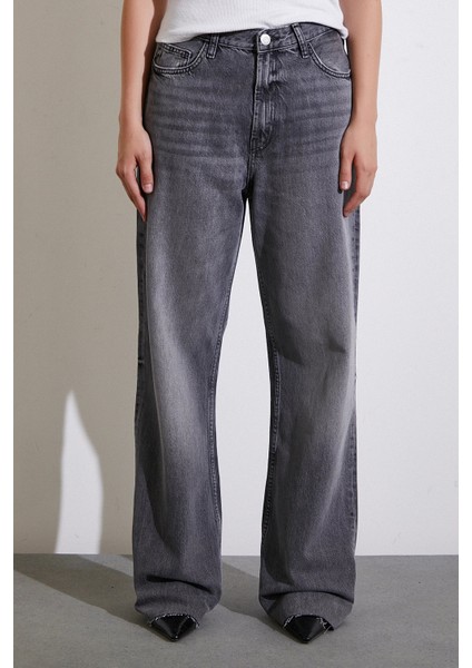 Yüksek Bel Kesik Paça Wide Leg Jean Antirasit modelleri