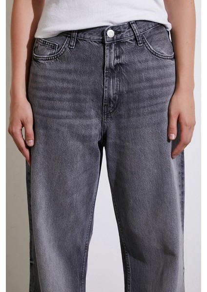 Yüksek Bel Kesik Paça Wide Leg Jean Antirasit fırsatları