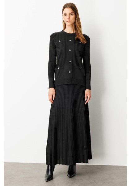 Ribana Detaylı Triko Takım-Siyah fırsatları