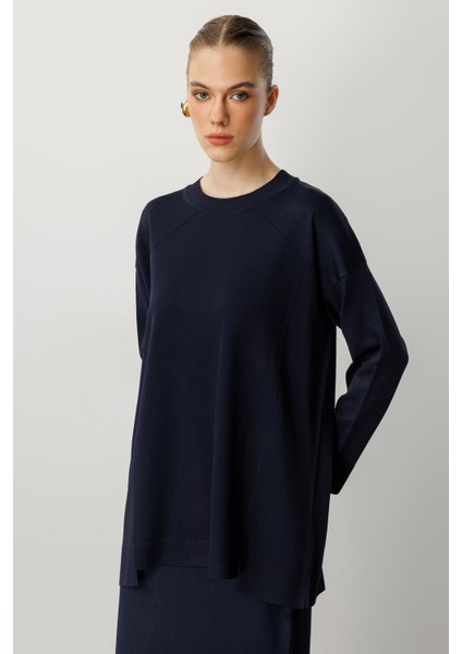 Yuvarlak Yaka Basic Triko-Lacı fiyatları