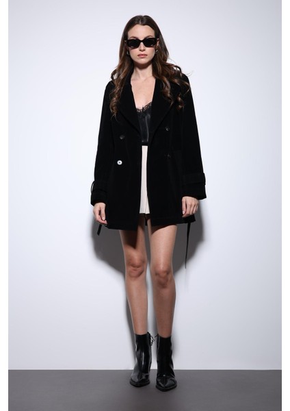 Siyah Süet Görünümlü Kadın Trençkot fırsatları