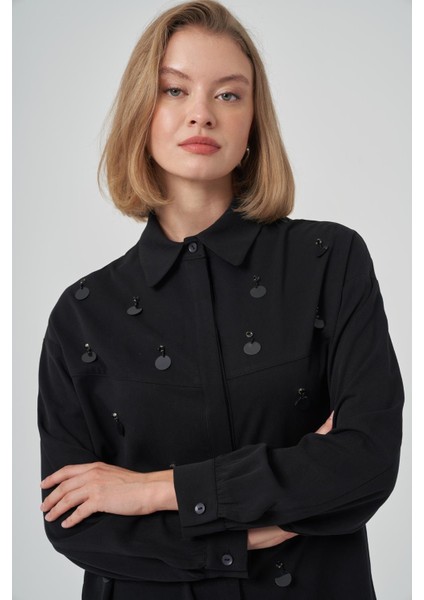 1031 Büyük Payet Detaylı Pantolonlu Takım fiyatları