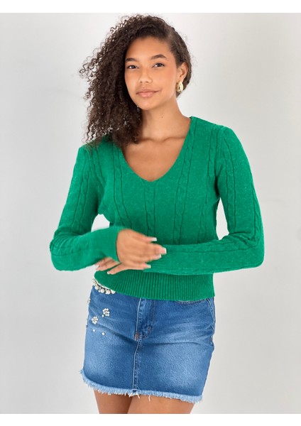 Kadın V Yaka Saç Örgü Kısa Yeşil Triko Kazak modelleri