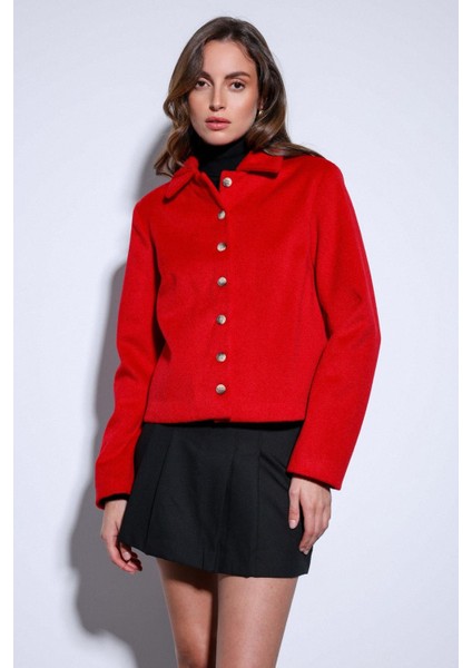 Kırmızı Gömlek Yaka Kısa Kaşe Ceket
