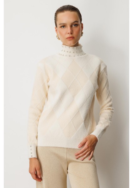 Taş Detaylı Yarım Balıkçı Triko Kazak-KREM fiyatları