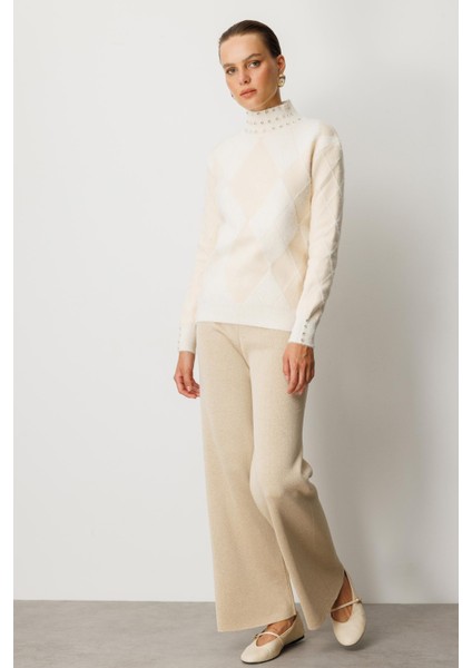 Taş Detaylı Yarım Balıkçı Triko Kazak-KREM indirimleri