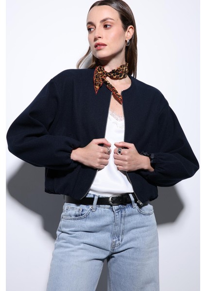 Lacivert Bel Lastikli Crop Kadın Mont indirimleri