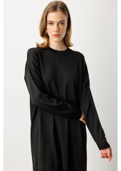 Yuvarlak Yaka Desenli Triko Tunik-Siyah fırsatları